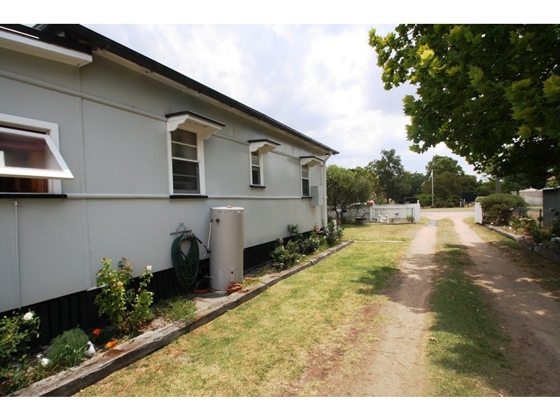 53 Arnold Street, Allora QLD 4362