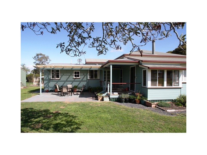 10 Briggs Street, Warwick QLD 4370