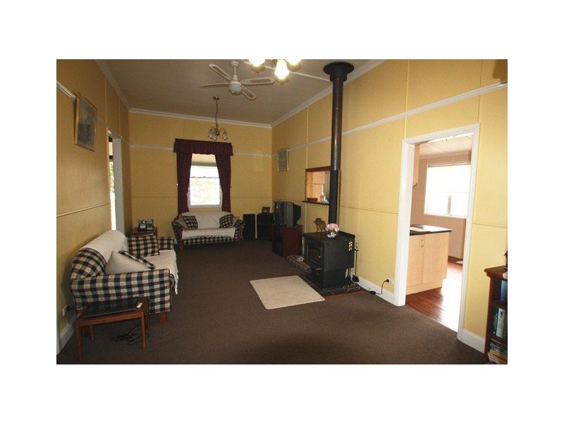 10 Briggs Street, Warwick QLD 4370