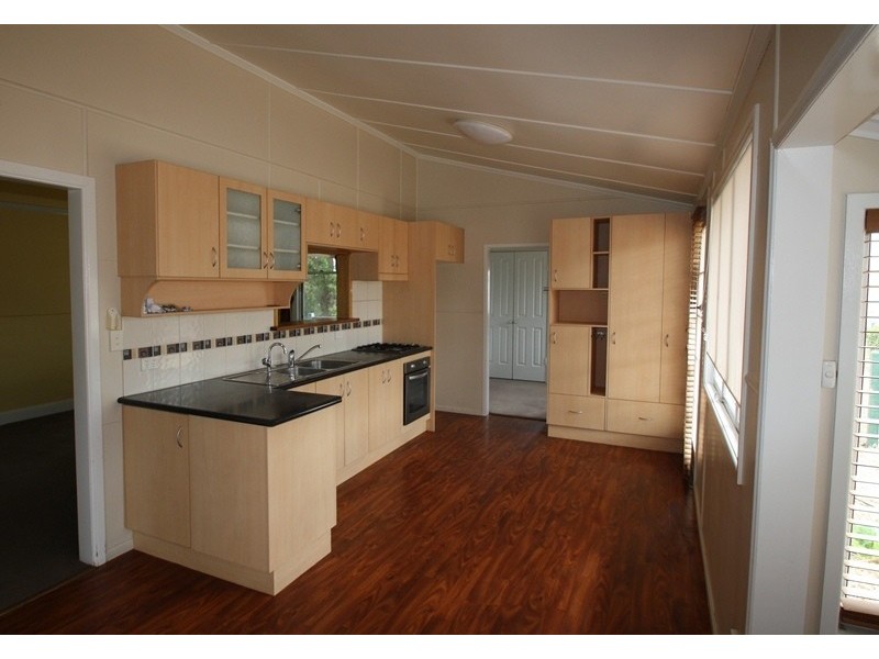 10 Briggs Street, Warwick QLD 4370