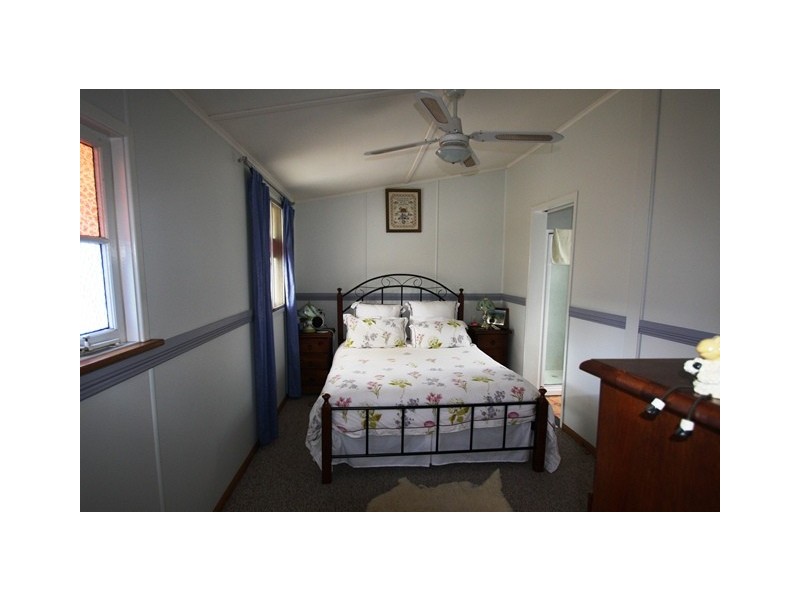 10 Briggs Street, Warwick QLD 4370