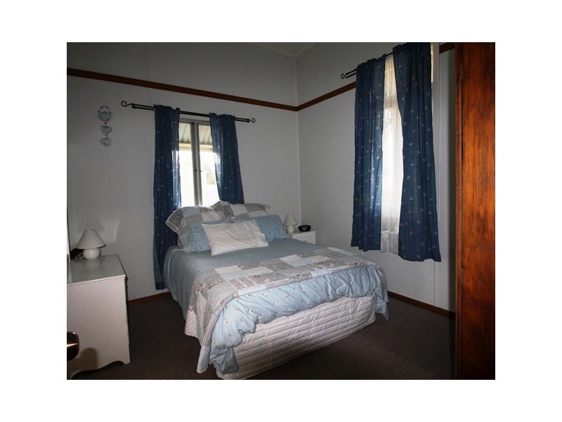 10 Briggs Street, Warwick QLD 4370