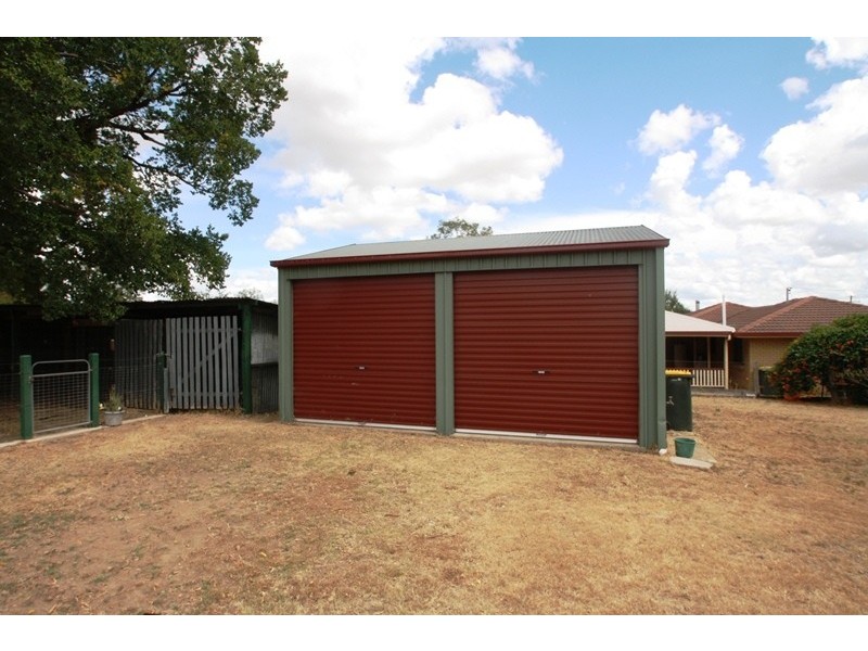 10 Briggs Street, Warwick QLD 4370