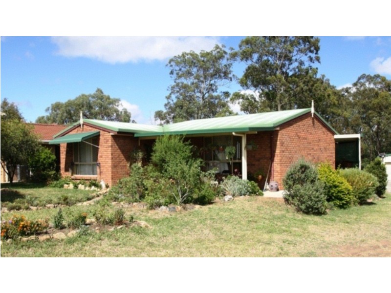 30 Peace Street, Rosenthal Heights QLD 4370