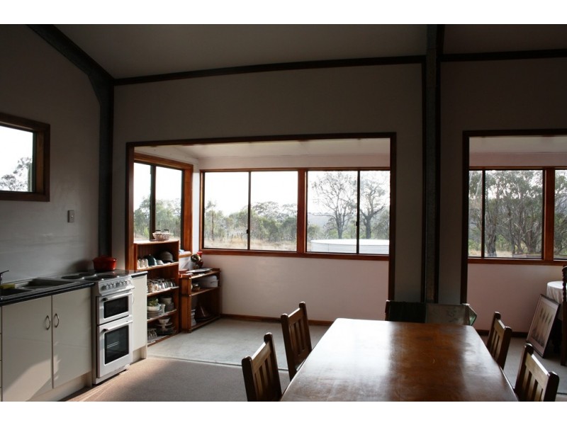 92 Coochie Rd, Dalveen QLD 4374