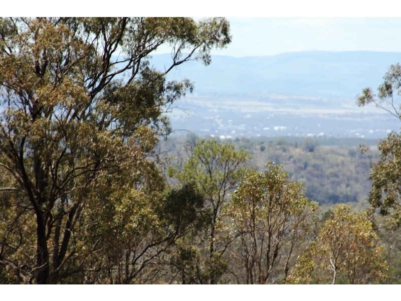 92 Coochie Rd, Dalveen QLD 4374