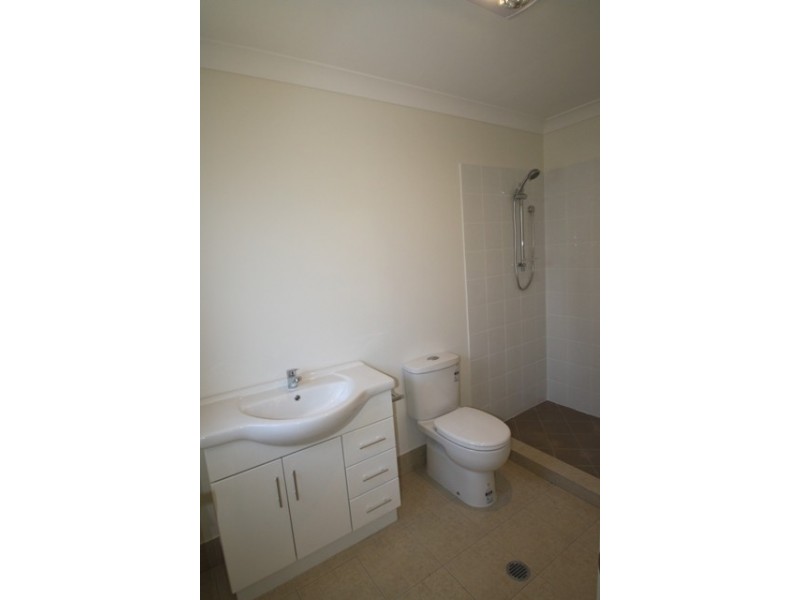 25 Rowland Street, Warwick QLD 4370