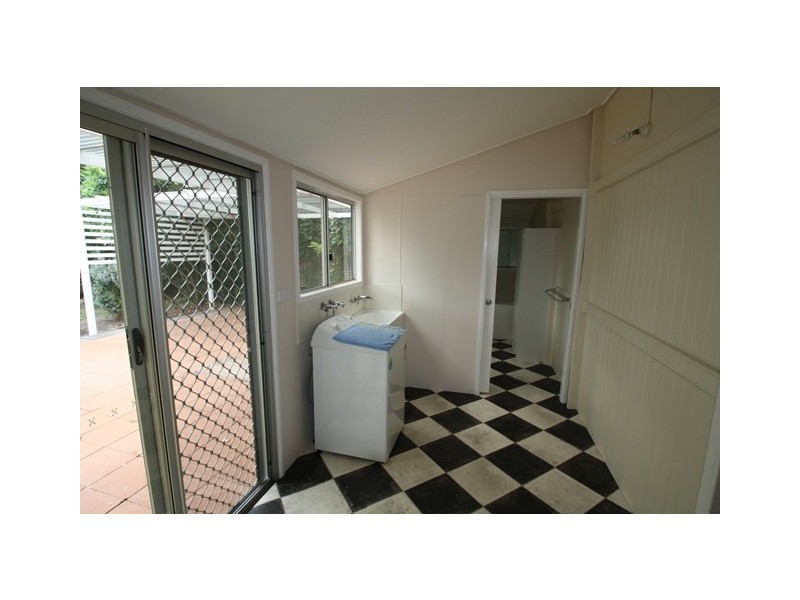 24 Raff Street, Allora QLD 4362