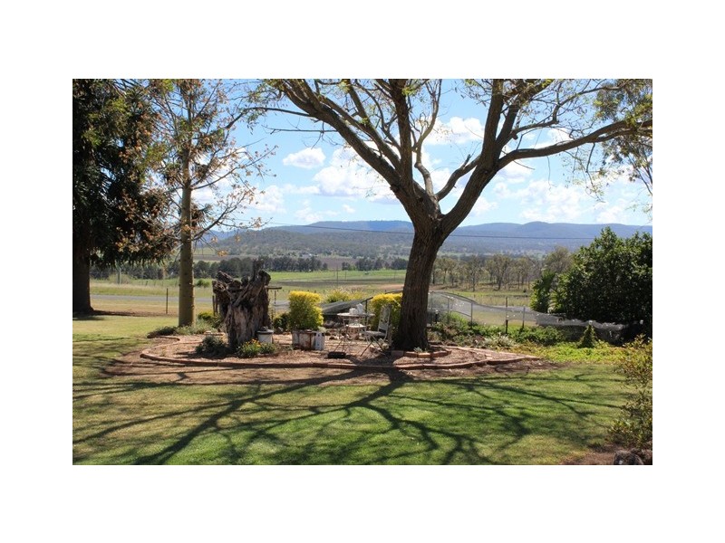 1128 Goomburra Rd, Goomburra QLD 4362