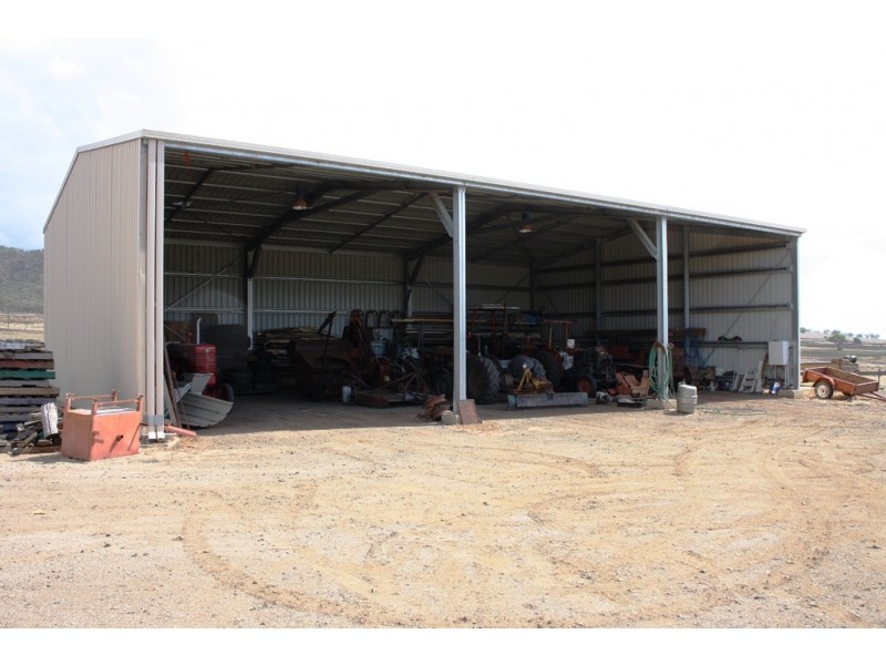 1128 Goomburra Rd, Goomburra QLD 4362