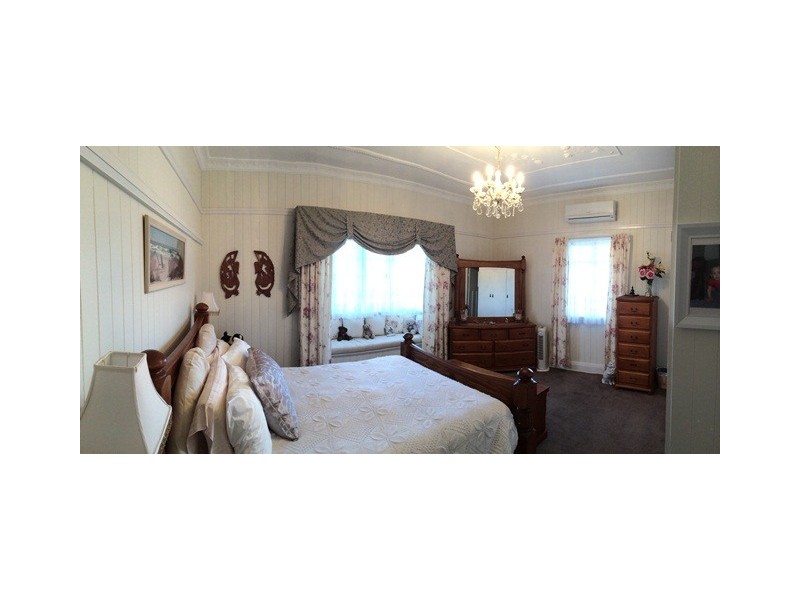 135 Ridge Rd, The Summit QLD 4377