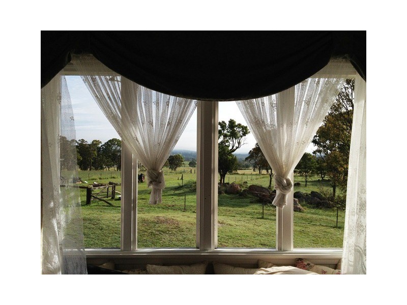 135 Ridge Rd, The Summit QLD 4377