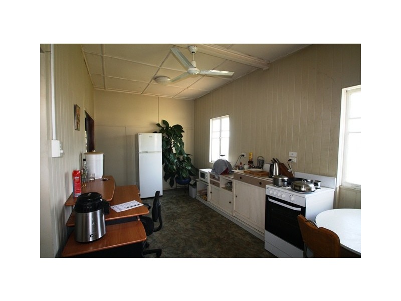 17 Herbert Street, Allora QLD 4362