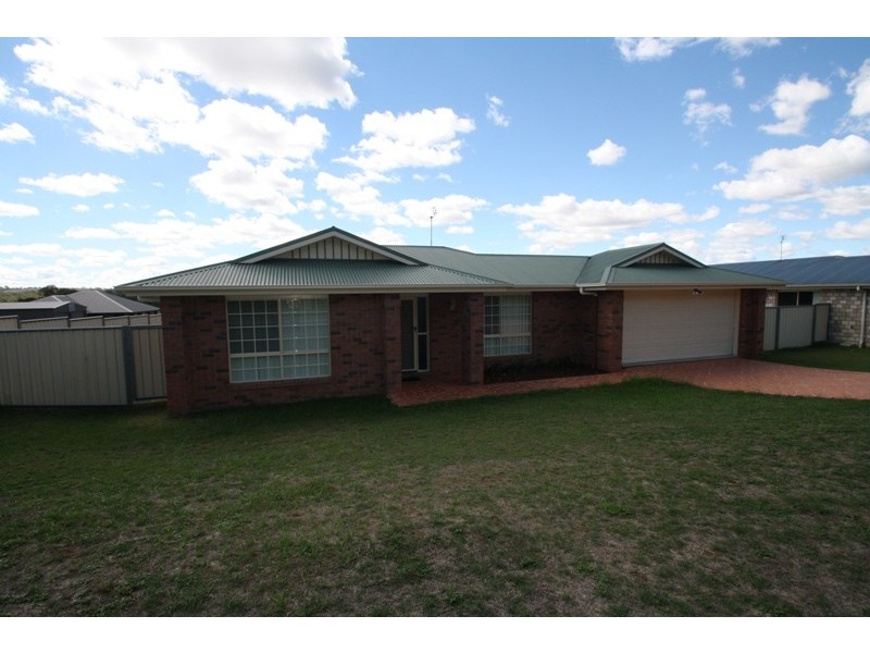 137 Ogilvie Road, Womina QLD 4370