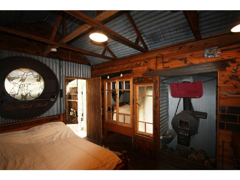 2006 Inverramsay Rd, Goomburra QLD 4362