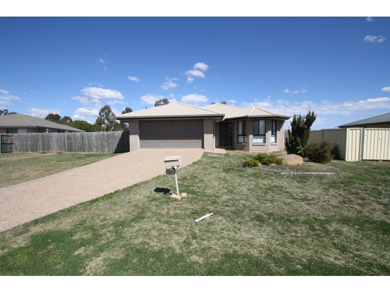 9 Charisma Court, Warwick QLD 4370