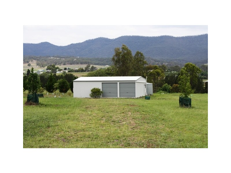 264 Cunningham Hwy, Maryvale QLD 4370