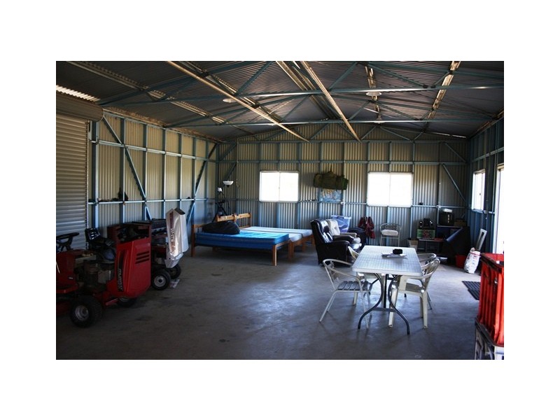 264 Cunningham Hwy, Maryvale QLD 4370