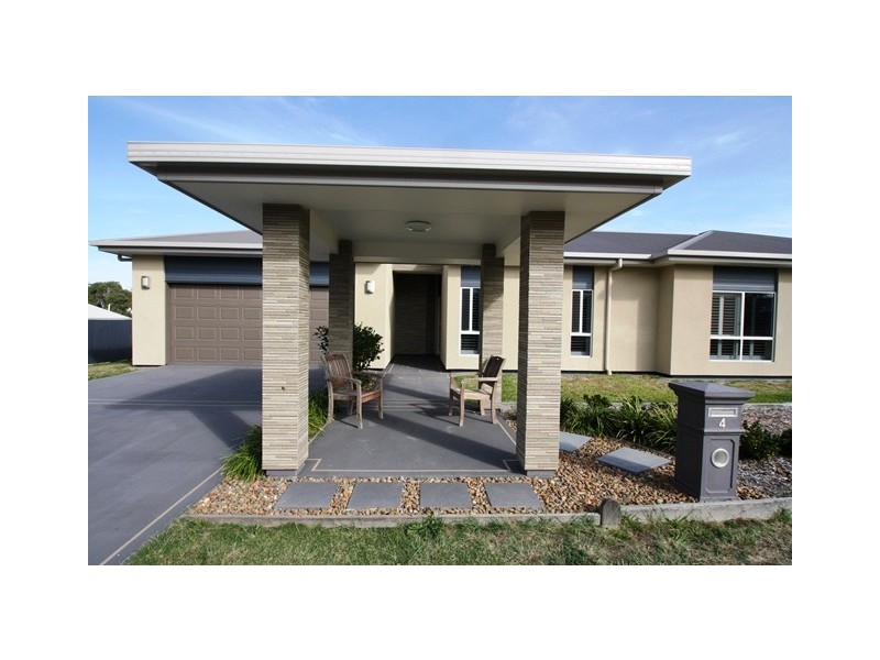 4 Baguley Street, Warwick QLD 4370