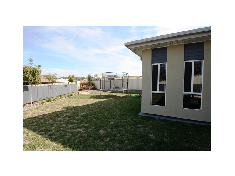 4 Baguley Street, Warwick QLD 4370