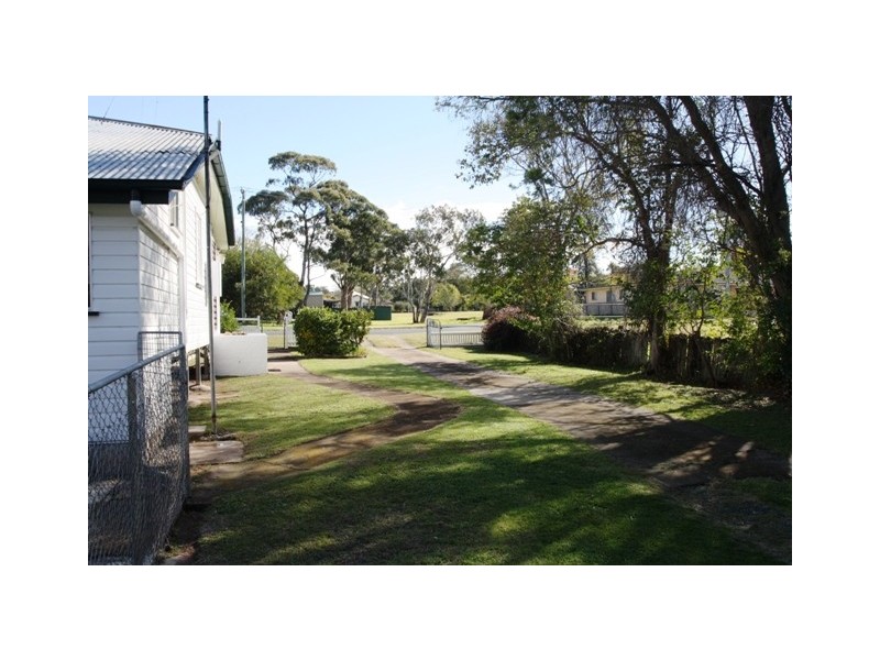 26 Sturt Street, Warwick QLD 4370