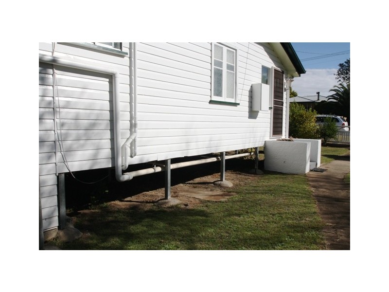 26 Sturt Street, Warwick QLD 4370