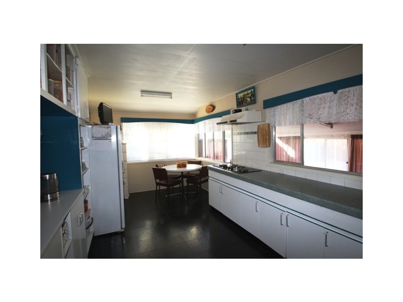 42 Dragon Street, Warwick QLD 4370