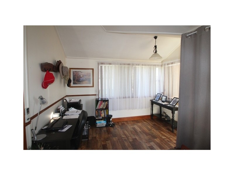 42 Dragon Street, Warwick QLD 4370