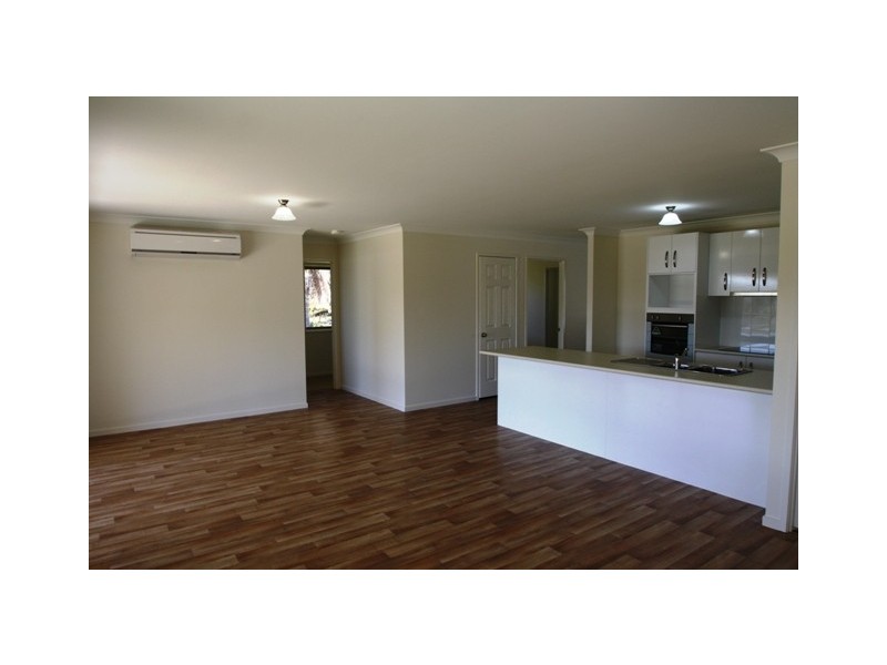 37 Conrad Street, Warwick QLD 4370