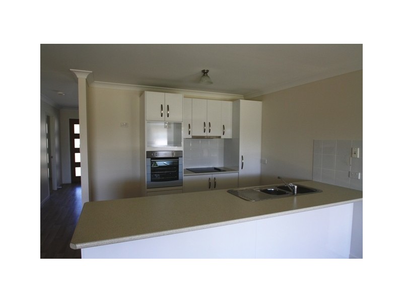 37 Conrad Street, Warwick QLD 4370