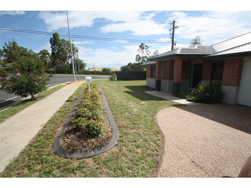 2 St George Street, Warwick QLD 4370