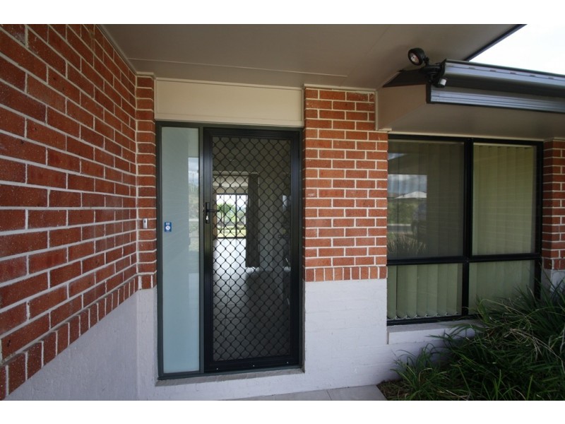 2 St George Street, Warwick QLD 4370