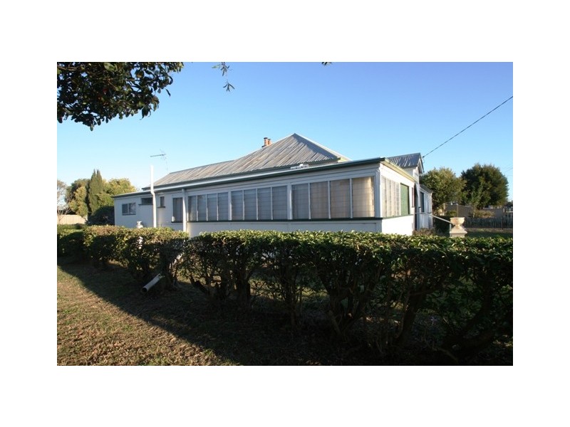 12 Dragon Street, Warwick QLD 4370