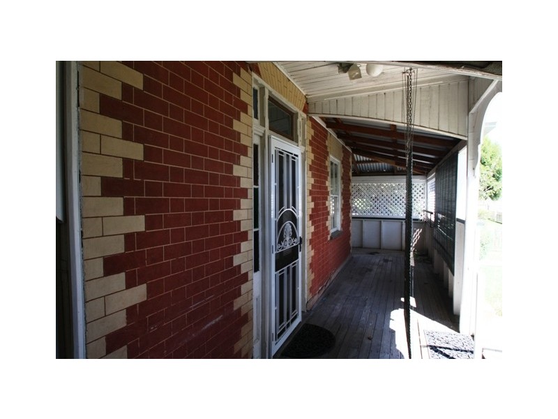 12 Dragon Street, Warwick QLD 4370