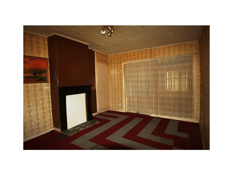 12 Dragon Street, Warwick QLD 4370