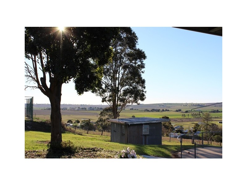 38 Pine St, Killarney QLD 4373