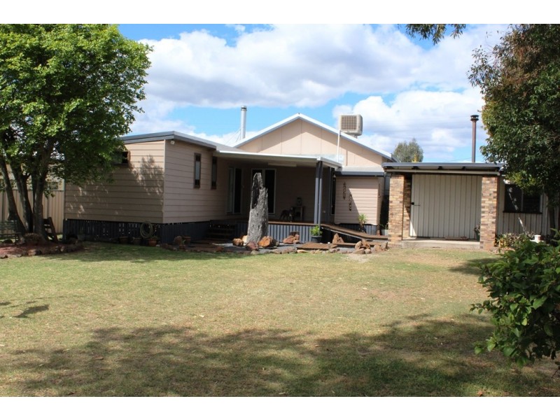 7 Myrtle Avenue, Warwick QLD 4370