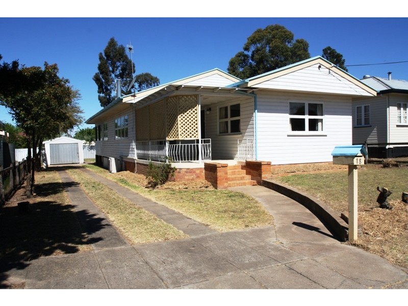 18 Wilga Avenue, Warwick QLD 4370