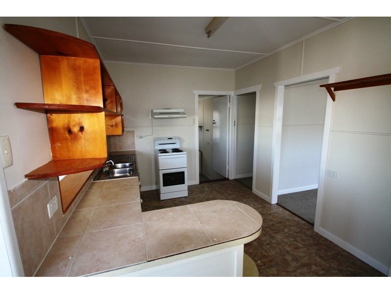 18 Wilga Avenue, Warwick QLD 4370