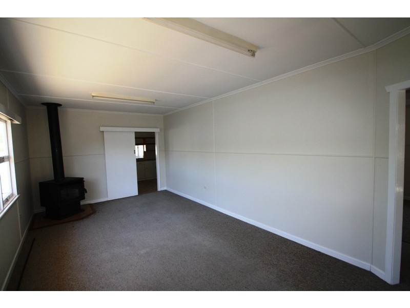 18 Wilga Avenue, Warwick QLD 4370