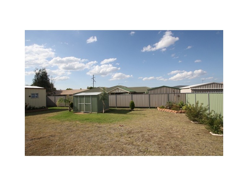 5 Fairway Drive, Warwick QLD 4370