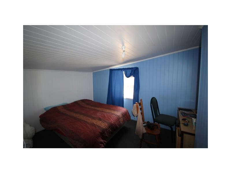 98 Willi St, Rosenthal Heights QLD 4370