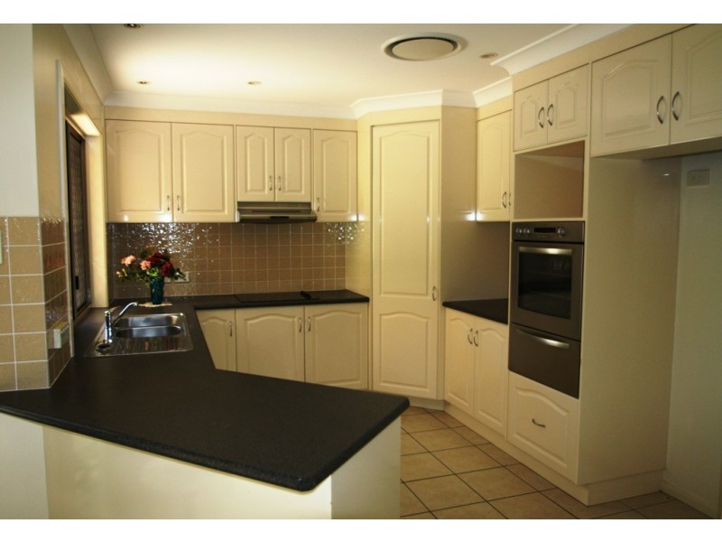 5 Peregrine Court, Warwick QLD 4370