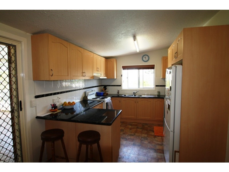 11 Easey Street, Rosenthal Heights QLD 4370