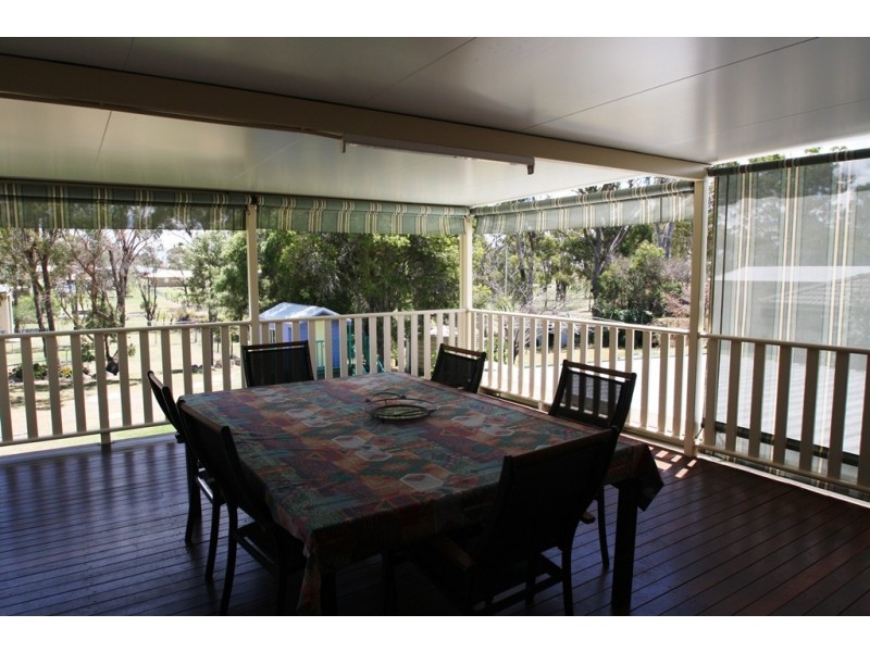 11 Easey Street, Rosenthal Heights QLD 4370