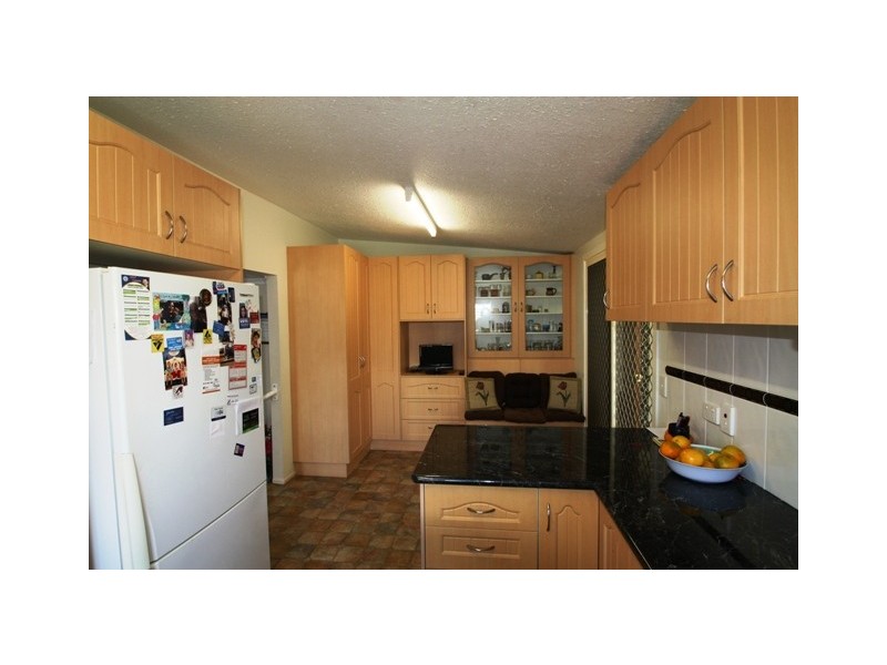 11 Easey Street, Rosenthal Heights QLD 4370