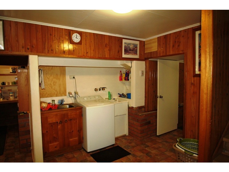 11 Easey Street, Rosenthal Heights QLD 4370