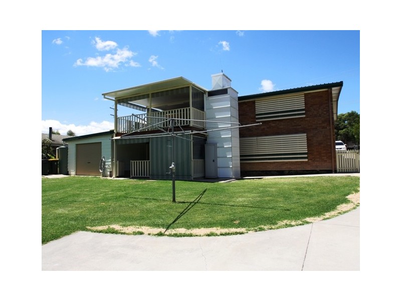 11 Easey Street, Rosenthal Heights QLD 4370