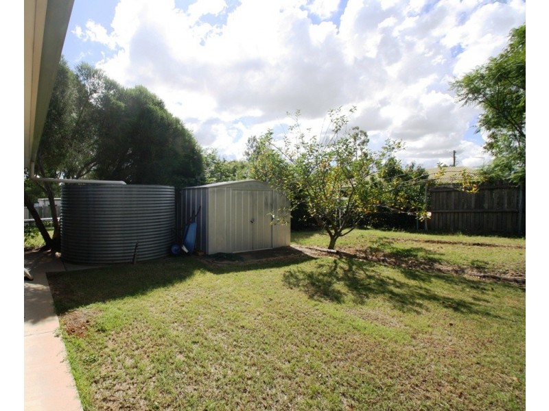 15 Lyons Crescent, Warwick QLD 4370
