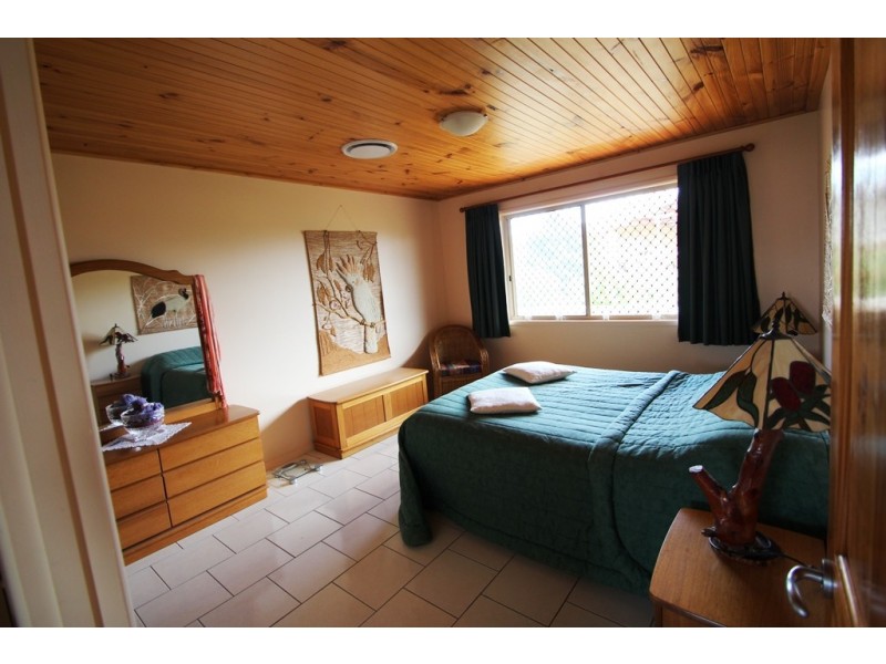 83 Lochiel Rd, Dalveen QLD 4374